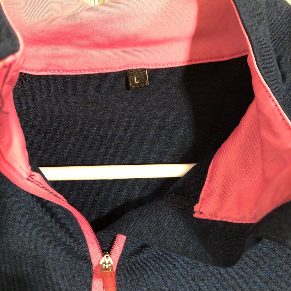 Pullover - Picture 2 of 2